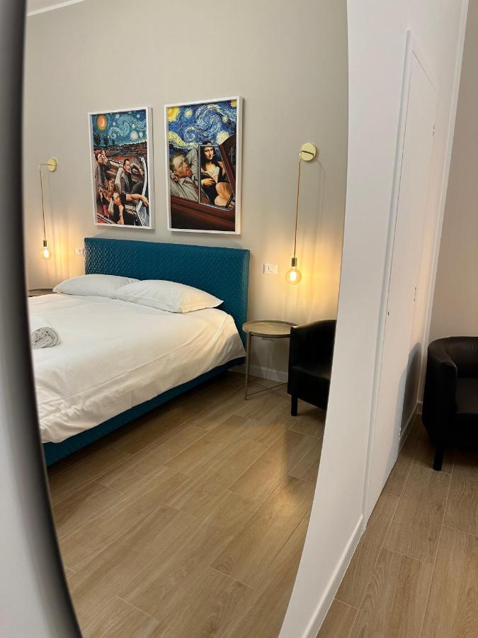 Nouvelle Vag - Apartment & Room Trani Exteriér fotografie